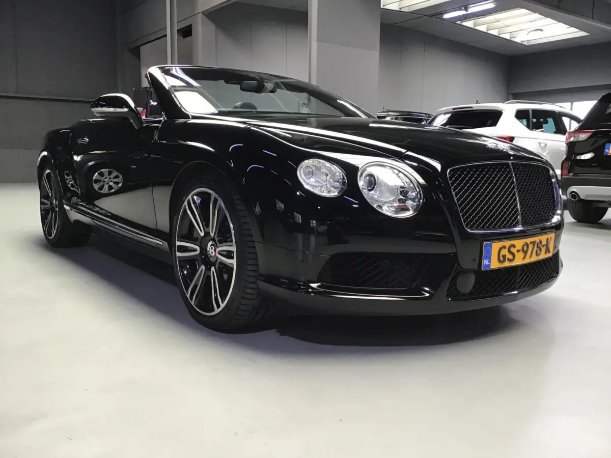 4.0 V8 I Naim I Stoelmassage + verwarming + ventilatie I Camera I 2Tone Luxe Leder I 507PK.
