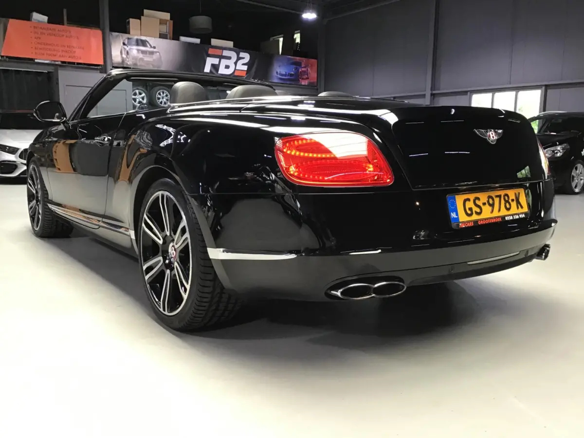 4.0 V8 I Naim I Stoelmassage + verwarming + ventilatie I Camera I 2Tone Luxe Leder I 507PK.