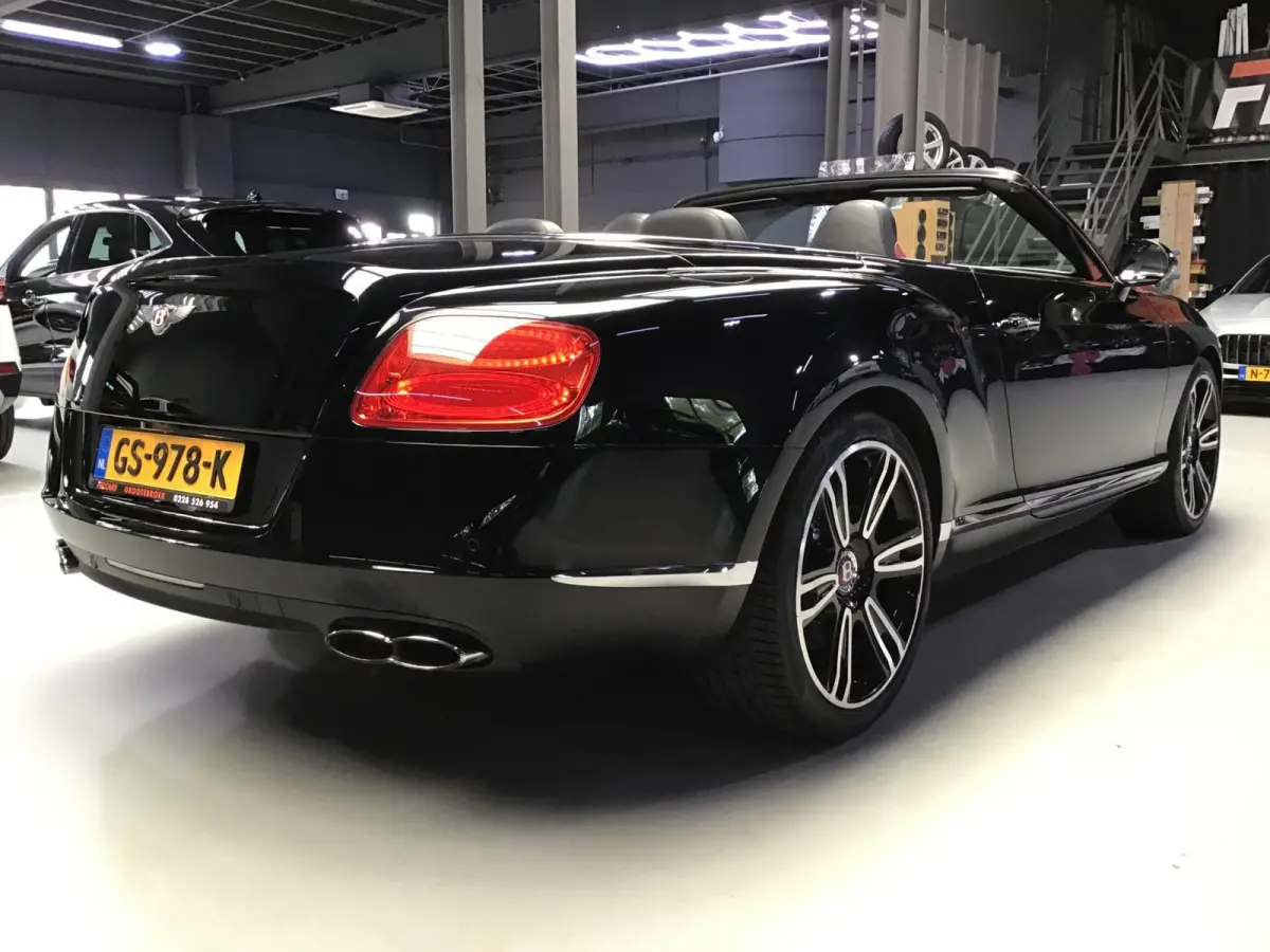 4.0 V8 I Naim I Stoelmassage + verwarming + ventilatie I Camera I 2Tone Luxe Leder I 507PK.