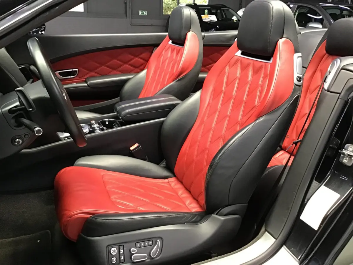 4.0 V8 I Naim I Stoelmassage + verwarming + ventilatie I Camera I 2Tone Luxe Leder I 507PK.