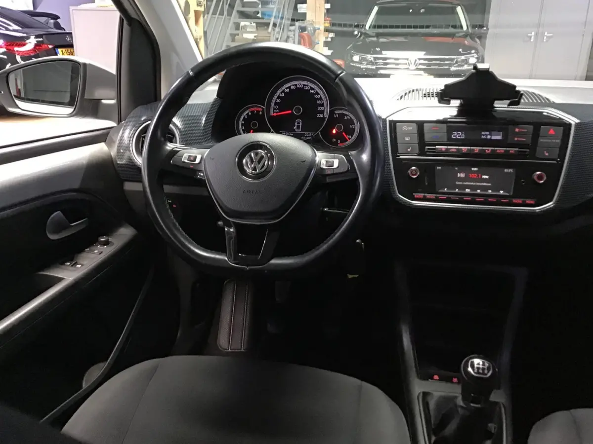 UP! 1.0 I 1e Eigen. I Dealer Onderh. I New Apk + Kln Brt + Schijven + Remmen I Park. sens.Clima I Stoelverw. I Cruise I