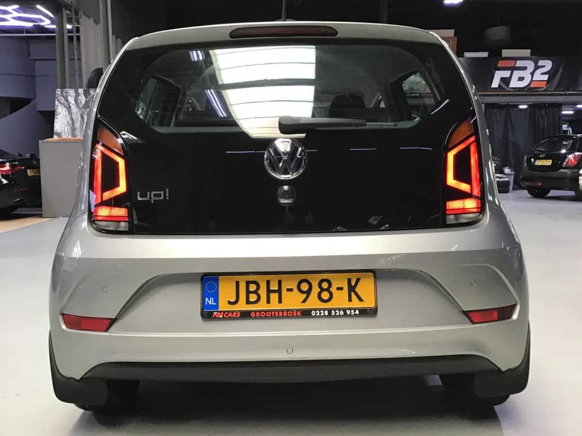 UP! 1.0 I 1e Eigen. I Dealer Onderh. I New Apk + Kln Brt + Schijven + Remmen I Park. sens.Clima I Stoelverw. I Cruise I