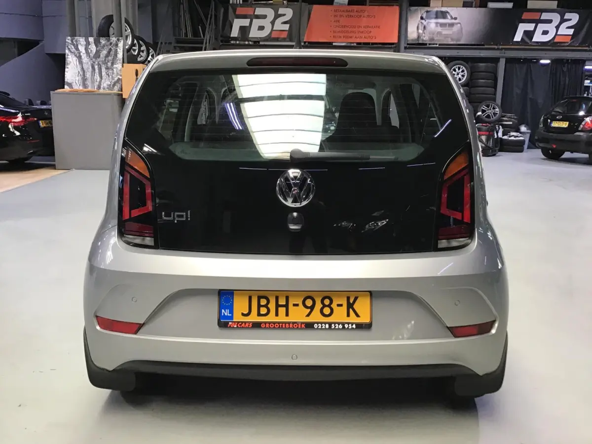 UP! 1.0 I 1e Eigen. I Dealer Onderh. I New Apk + Kln Brt + Schijven + Remmen I Park. sens.Clima I Stoelverw. I Cruise I