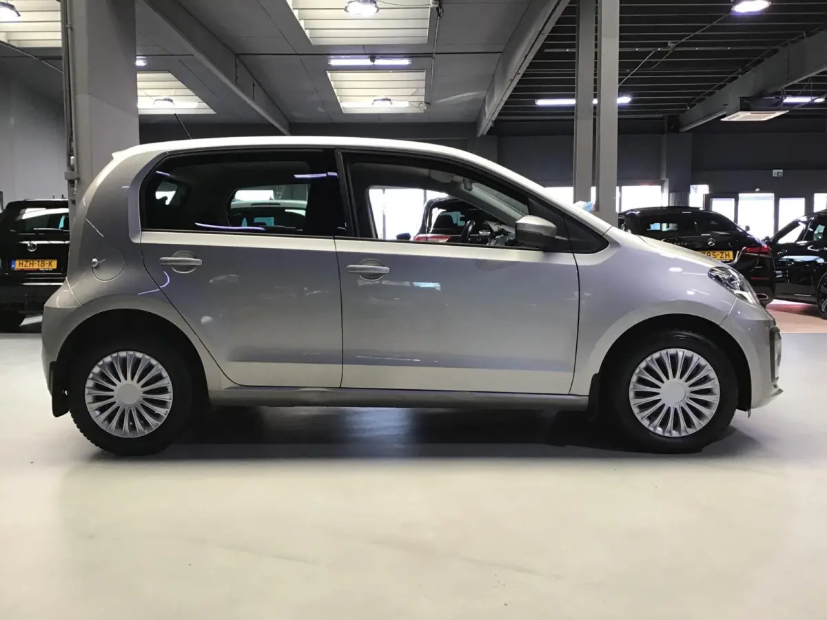 UP! 1.0 I 1e Eigen. I Dealer Onderh. I New Apk + Kln Brt + Schijven + Remmen I Park. sens.Clima I Stoelverw. I Cruise I