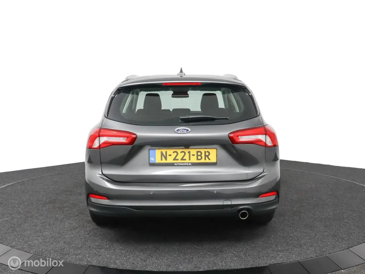 1.0 EcoBoost Trend Edition Business | Navigatie | Parkeersensoren v/a | Camera | 10dkm NAP | NL Auto | DEALER-STAAT