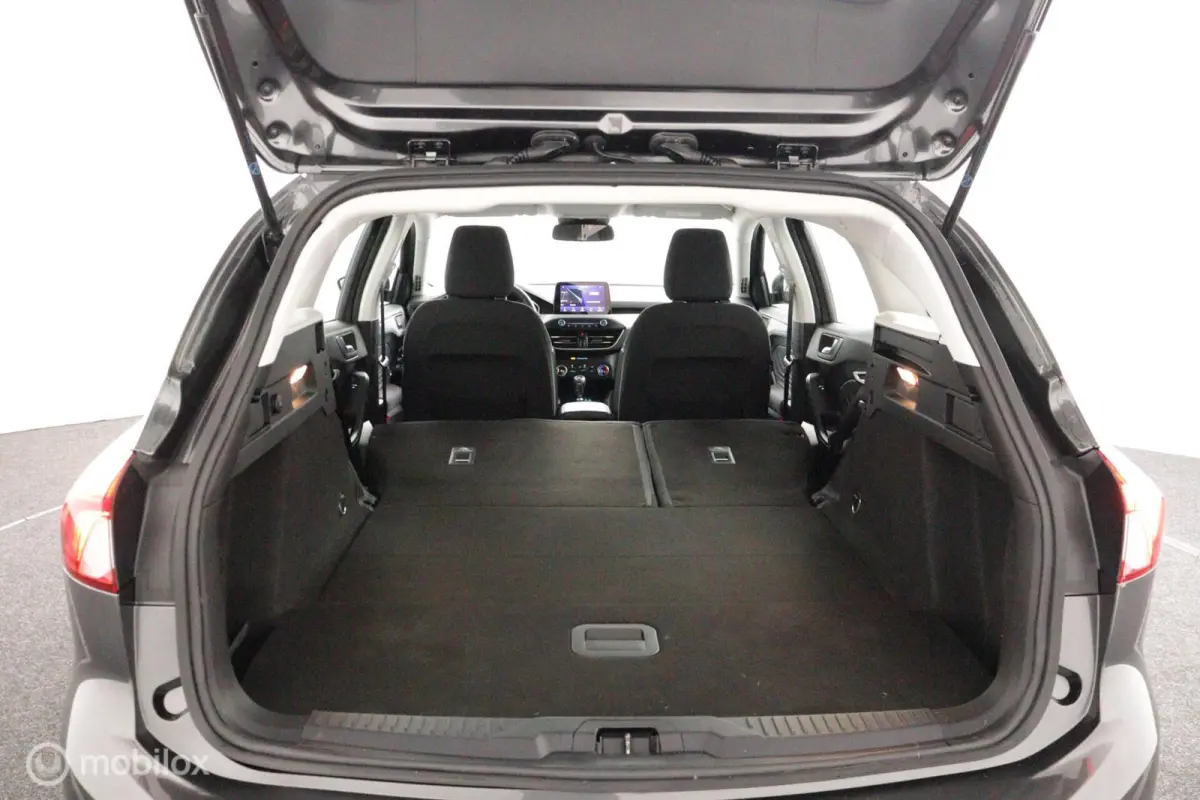 1.0 EcoBoost Trend Edition Business | Navigatie | Parkeersensoren v/a | Camera | 10dkm NAP | NL Auto | DEALER-STAAT