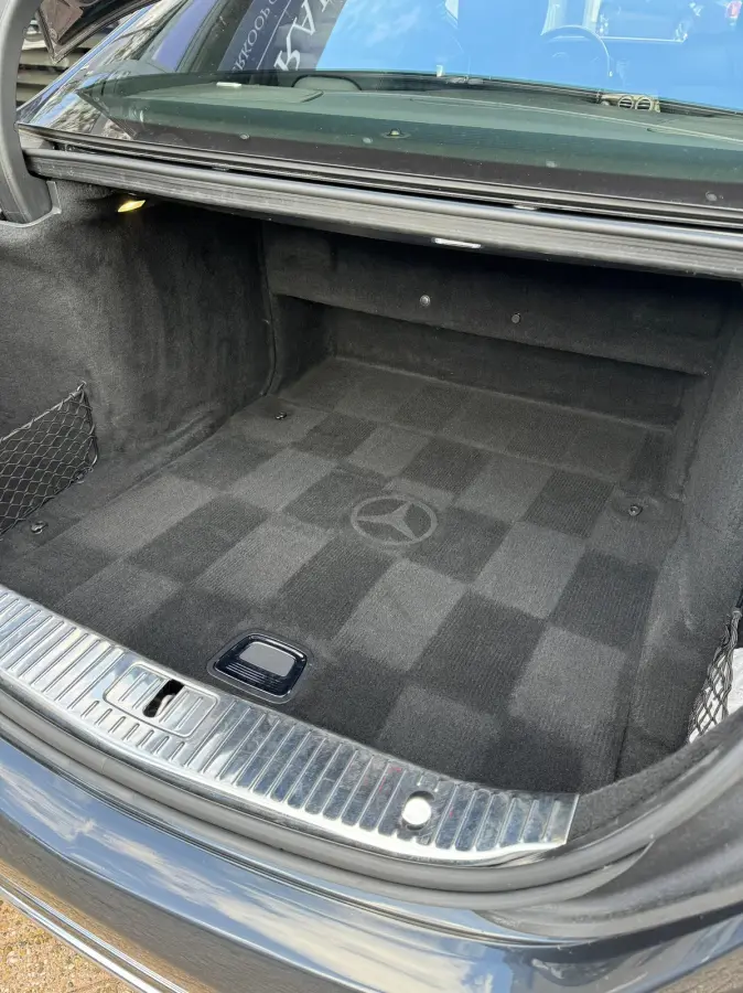 600 Lang / V12 / Head up / Massage /panormadak / S600