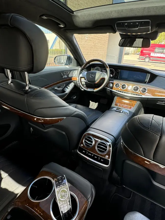 600 Lang / V12 / Head up / Massage /panormadak / S600