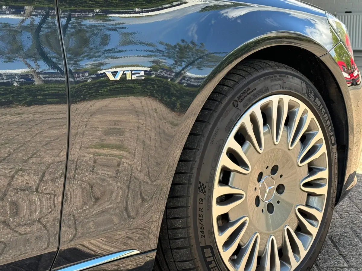 600 Lang / V12 / Head up / Massage /panormadak / S600