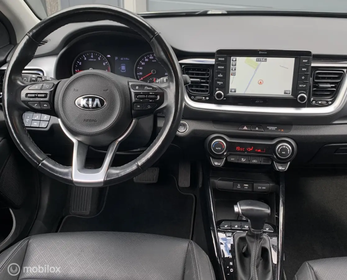 1.0 T-GDi ExecutiveLine