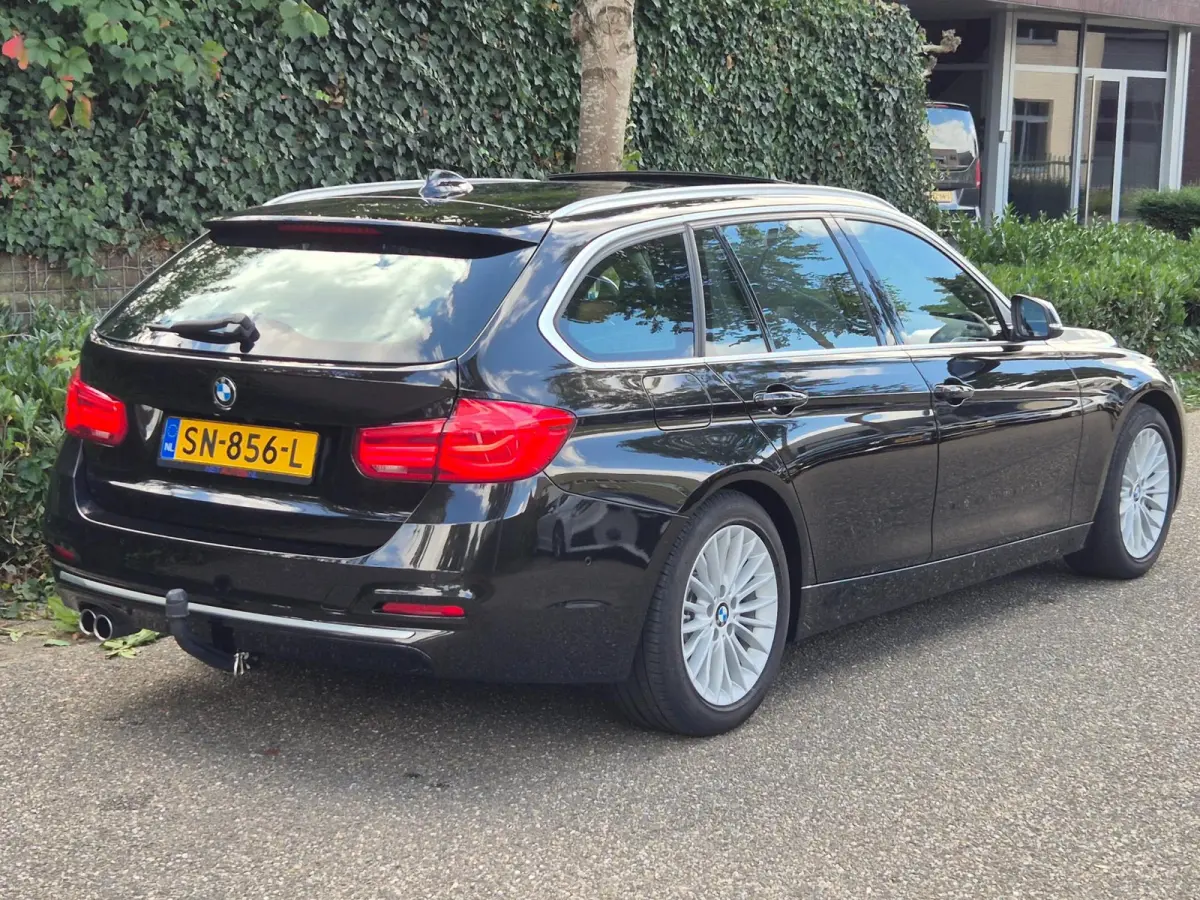 320i Individual Edition Luxury Line Purity Executive Pano Trekhaak HUD CarPlay NAP Navi Camera GARANTIE inbegr
