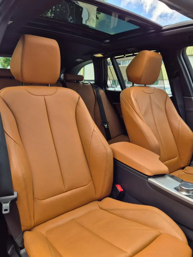 320i Individual Edition Luxury Line Purity Executive Pano Trekhaak HUD CarPlay NAP Navi Camera GARANTIE inbegr