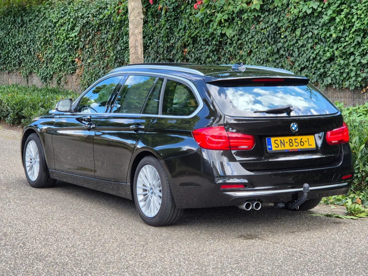 320i Individual Edition Luxury Line Purity Executive Pano Trekhaak HUD CarPlay NAP Navi Camera GARANTIE inbegr
