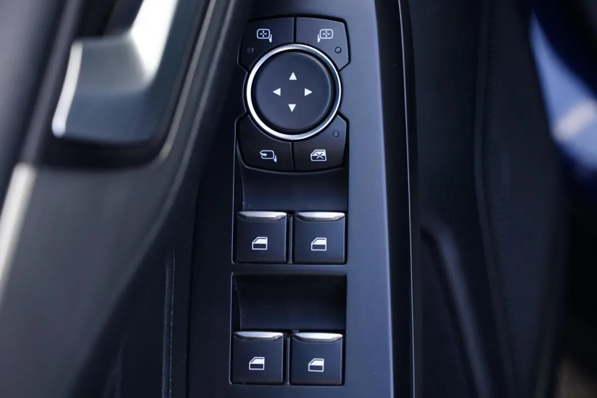1.0 EcoBoost Titanium Business, NL, keyless