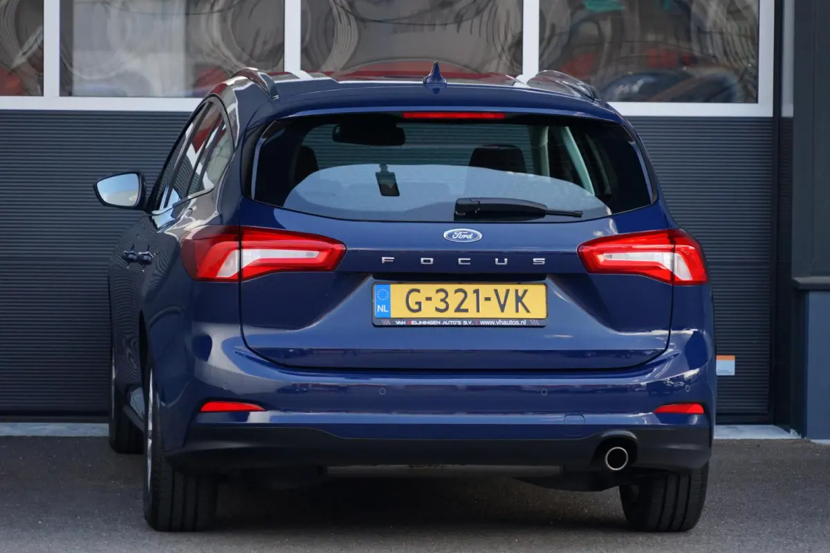 1.0 EcoBoost Titanium Business, NL, keyless