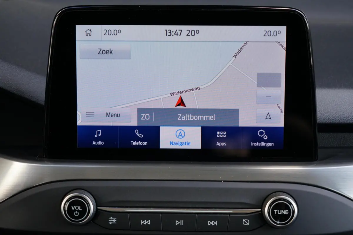 1.0 EcoBoost Titanium Business, NL, keyless