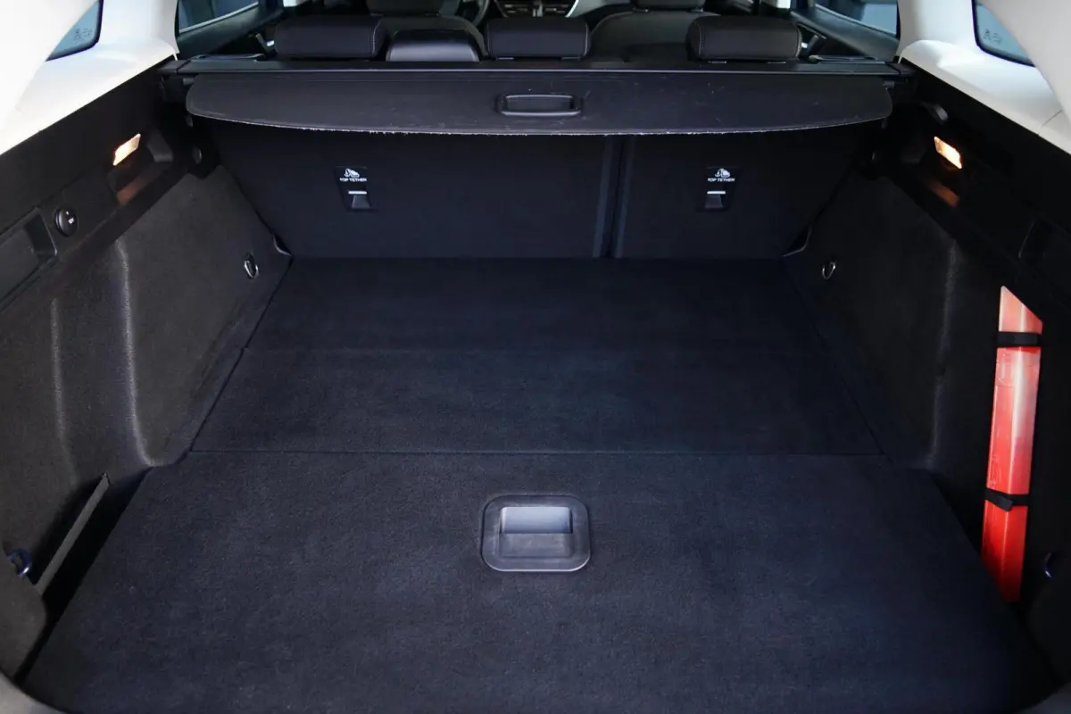 1.0 EcoBoost Titanium Business, NL, keyless