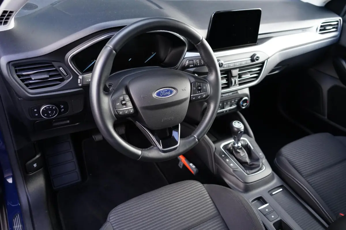 1.0 EcoBoost Titanium Business, NL, keyless