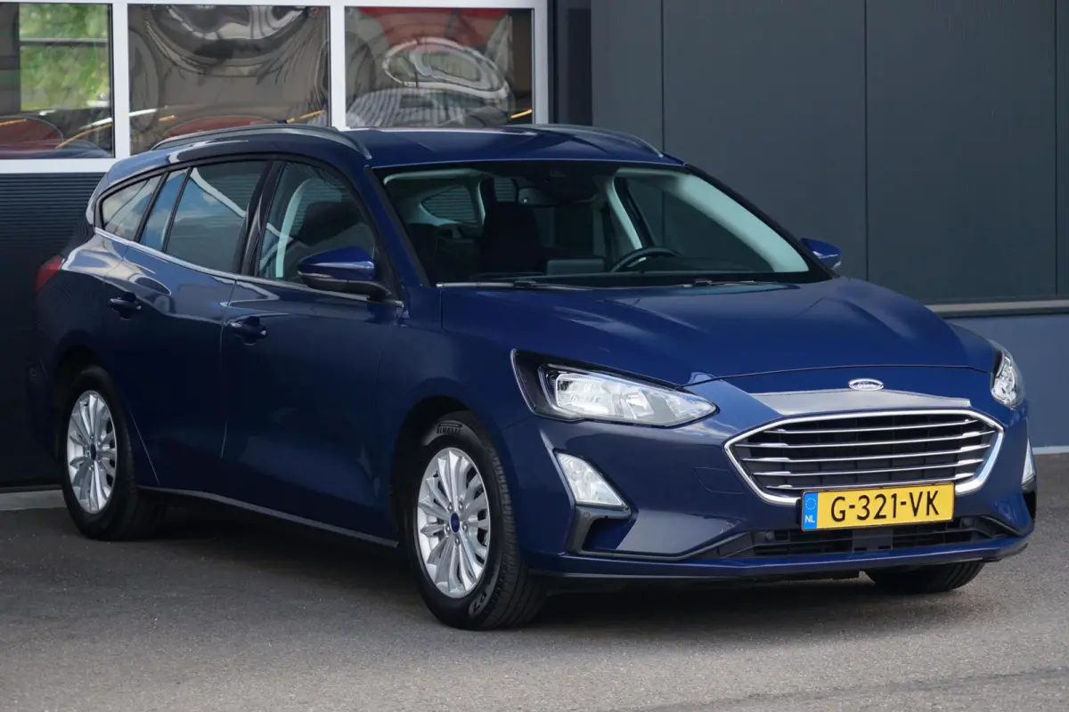 1.0 EcoBoost Titanium Business, NL, keyless