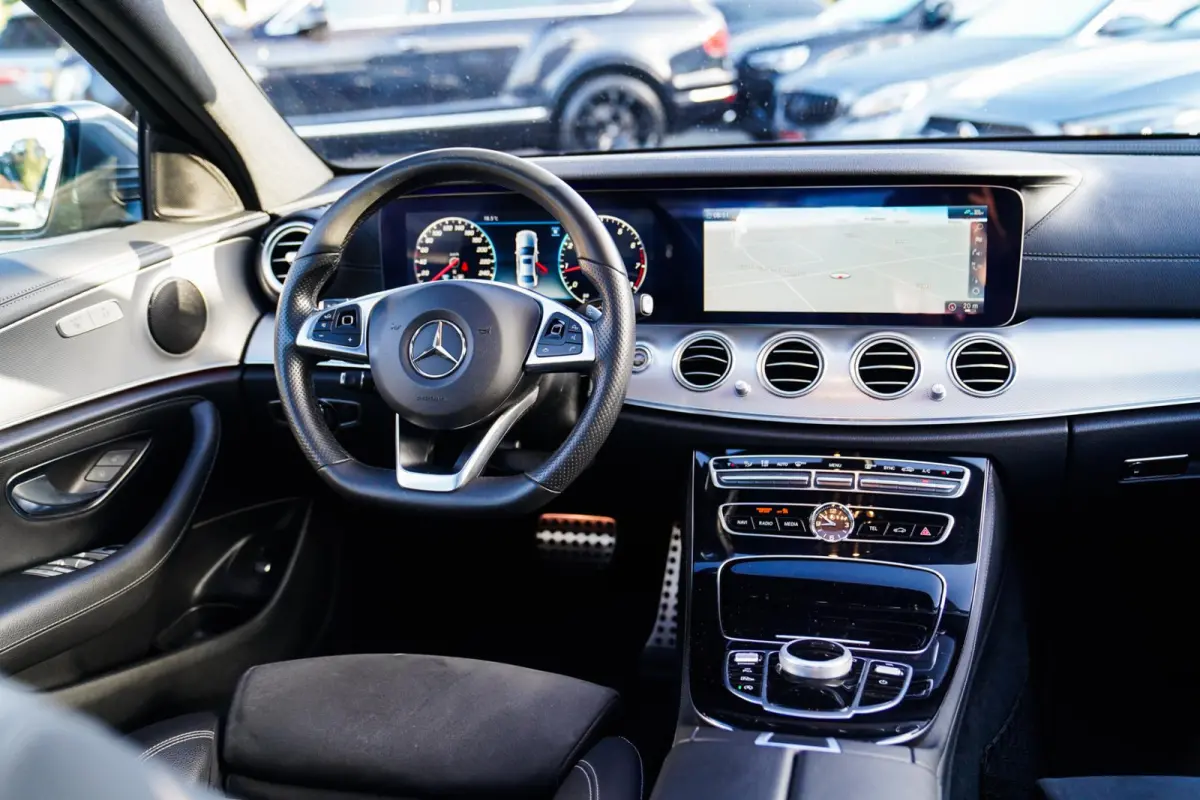 200 Business Solution AMG | Achterijtrijcamera | Widescreen | BTW | Pano