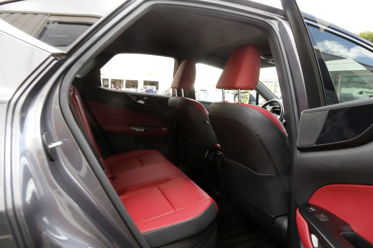 350h*Fabrieksg.t/m06-2032!*1ste Eig.*Perfect Lexus Onderh.*BTW*ACC/360Camera/Stoelverw./Stuurwielverw./Leder/Dodehoek/Apple Carplay-Android/Keyless Entry+Go/Parkeersens.V+A/18 inch LM*