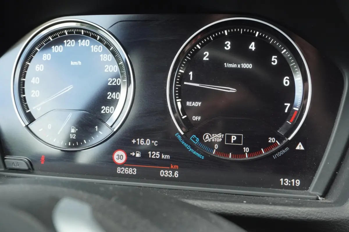 SDrive20i High ExecutiveL / LED / Camera / Navigatie / Stoelverwarm. / = SUPER !!