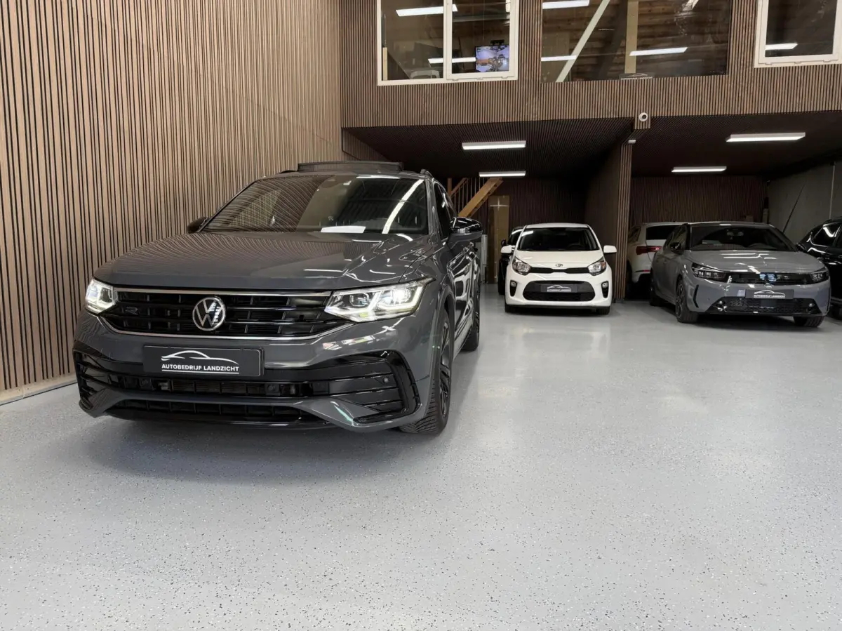 1.5 TSI R-Line |Panoramadak | DSG | Camera