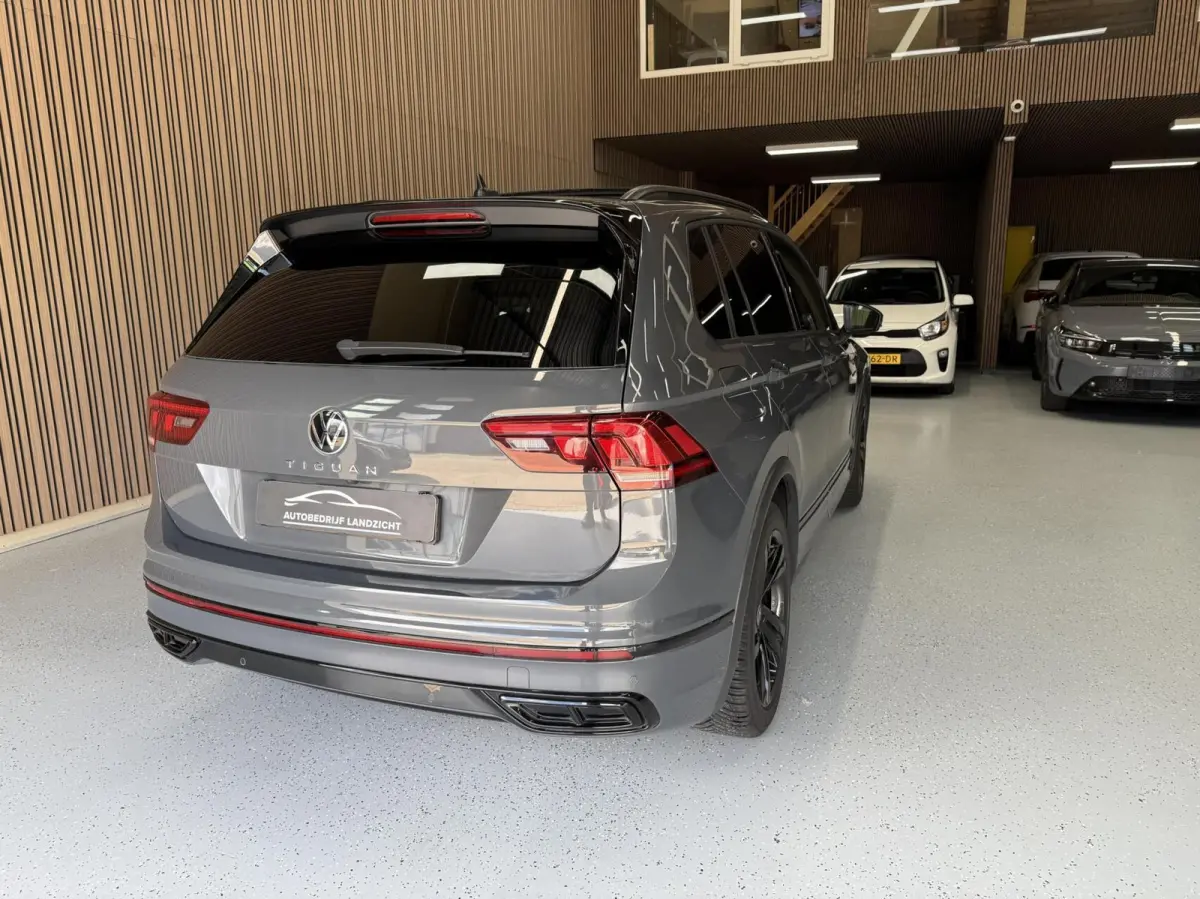 1.5 TSI R-Line |Panoramadak | DSG | Camera