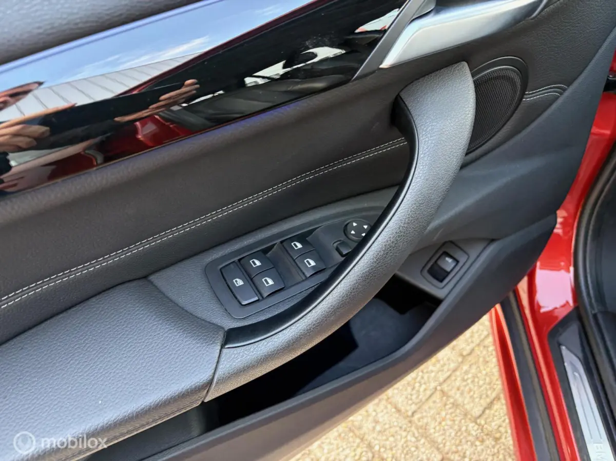 sDrive18i High Executive ECC/LEDER/XENON/PDC/LMV/APK