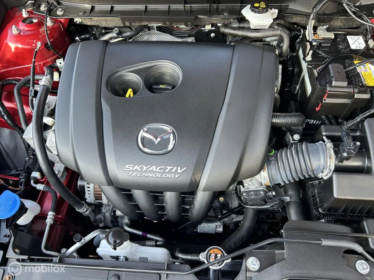 2.0 SkyActiv-G 120 TS * NAVIGATIE * TREKHAAK