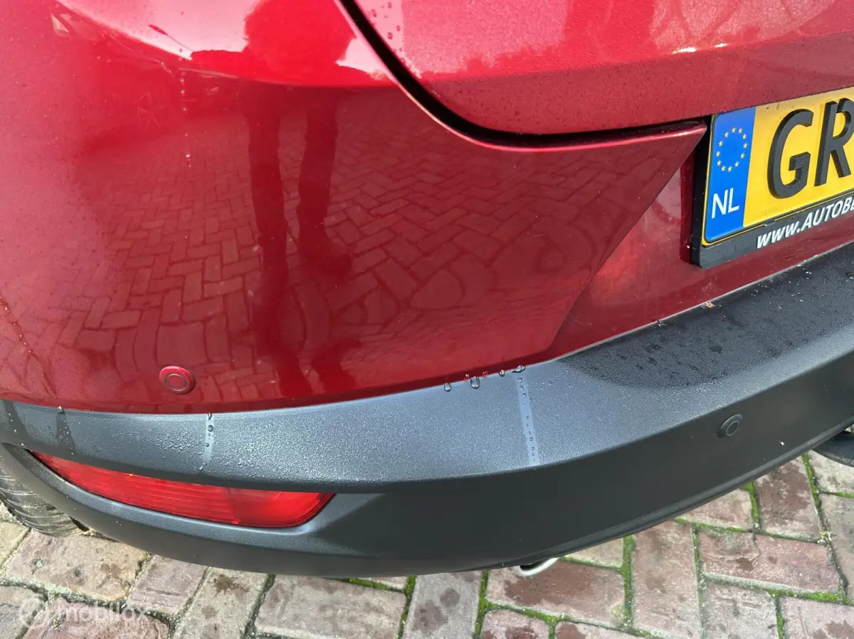 2.0 SkyActiv-G 120 TS * NAVIGATIE * TREKHAAK