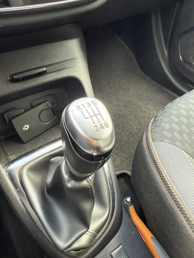Captur. 1.2 TCe Intens. | TREKHAAK | CAMERA | NAVI | BOSE AUDIO |