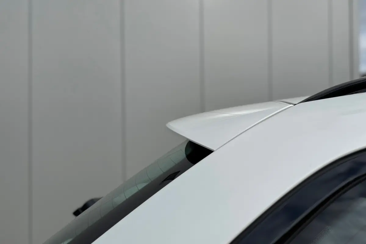 320e Edition incl. 1 jaar Autotrust garantie