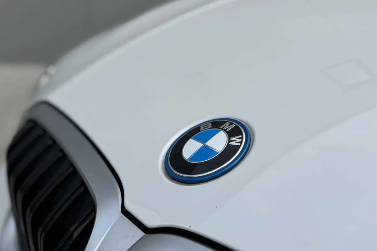 320e Edition incl. 1 jaar Autotrust garantie