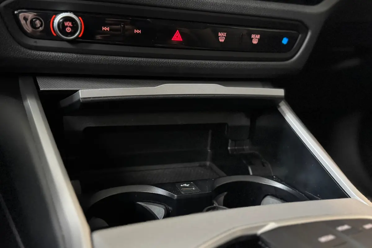 320e Edition incl. 1 jaar Autotrust garantie