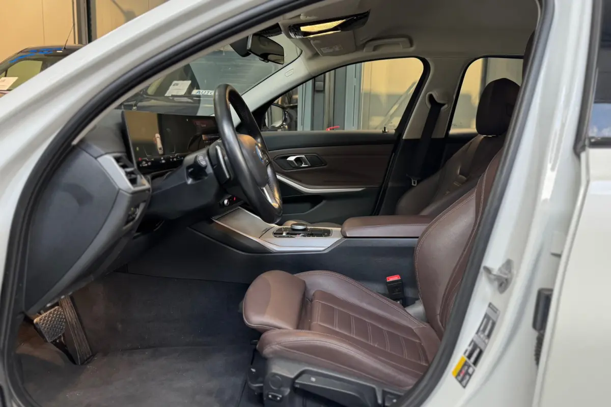 320e Edition incl. 1 jaar Autotrust garantie