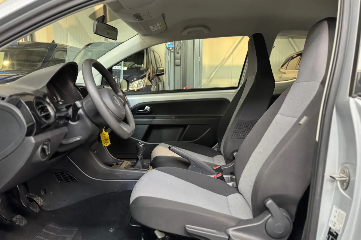 Up! 1.0 move up! BlueMotion incl. 1 jaar Autotrust garantie