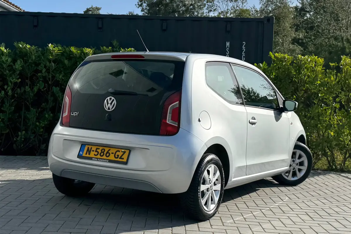 Up! 1.0 move up! BlueMotion incl. 1 jaar Autotrust garantie
