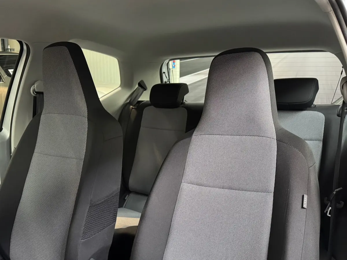 Up! 1.0 move up! BlueMotion incl. 1 jaar Autotrust garantie