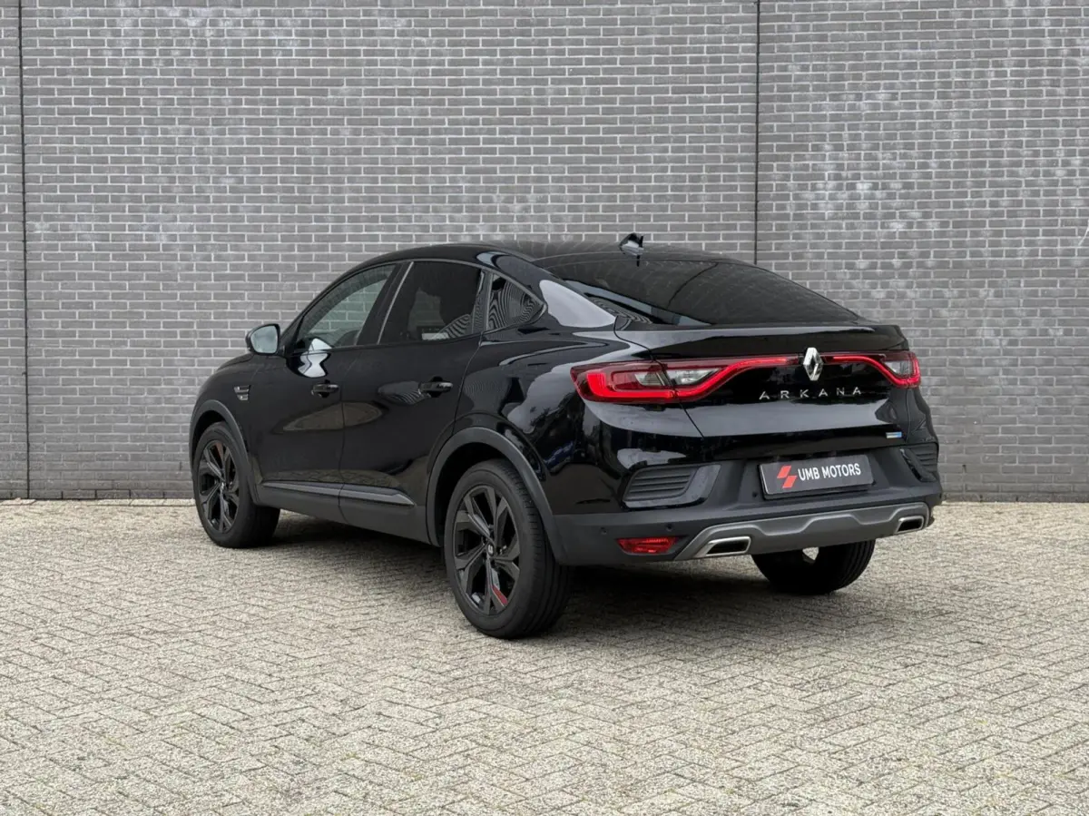 1.6 E-Tech Hybrid 145 Intens