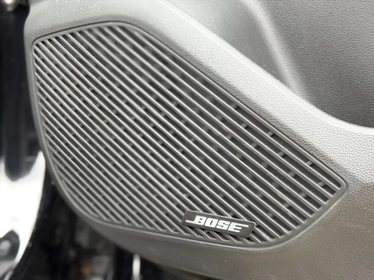 1.6 E-Tech Hybrid 145 Intens