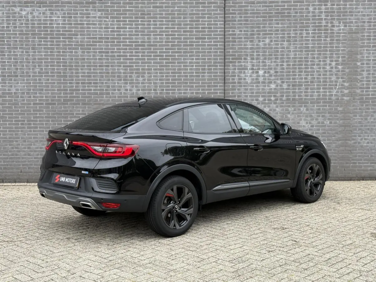 1.6 E-Tech Hybrid 145 Intens