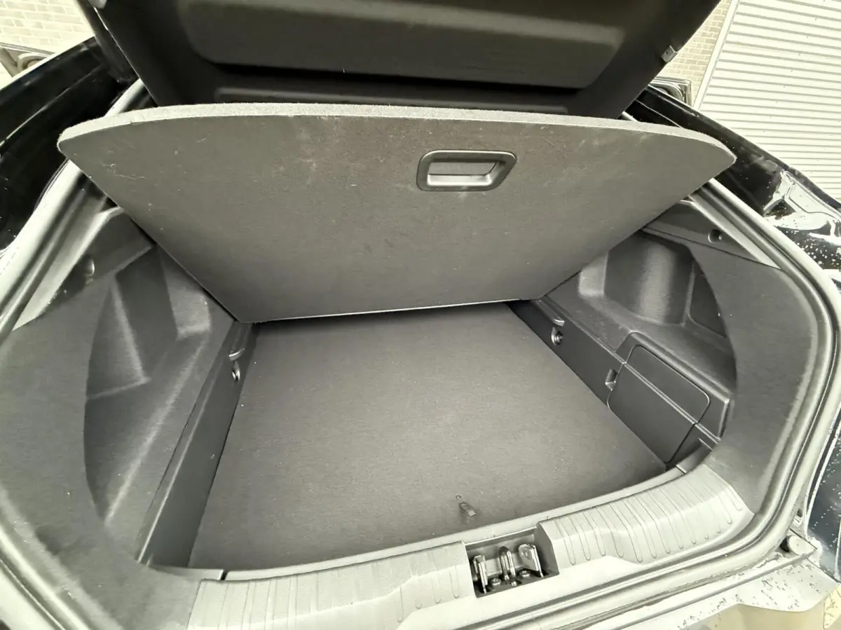 1.6 E-Tech Hybrid 145 Intens