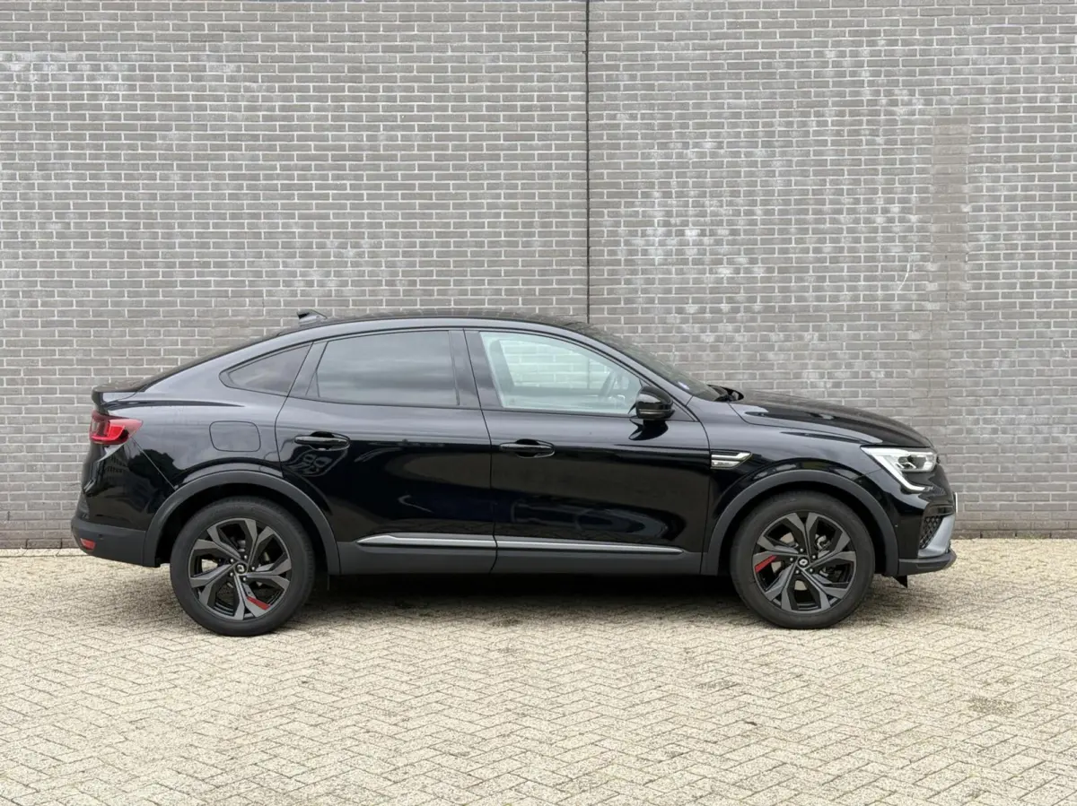 1.6 E-Tech Hybrid 145 Intens