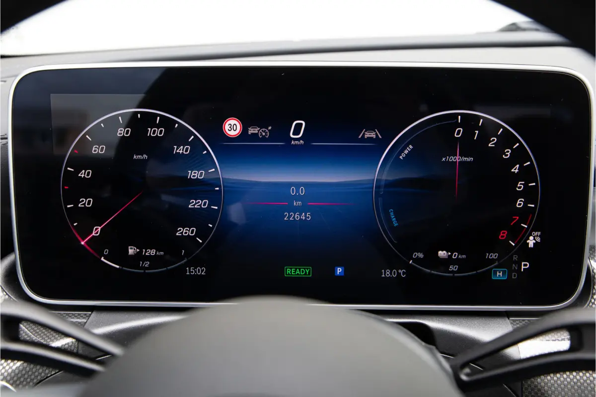 300 e AMG Premium Plus, Pano, Burmester, Key-less, Hybrid 2024