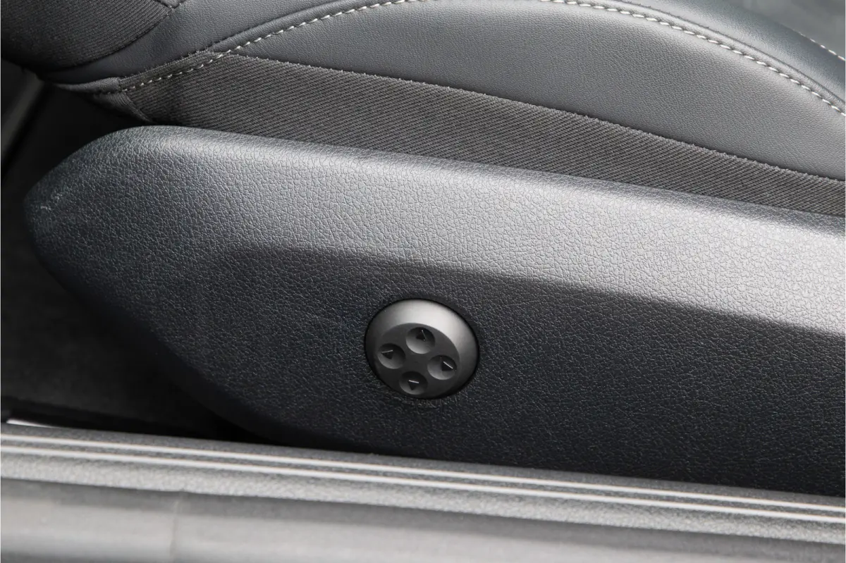 300 e AMG Premium Plus, Pano, Burmester, Key-less, Hybrid 2024