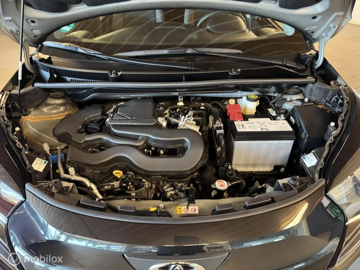 1.0 VVT-i MT Play Nederlandse auto.