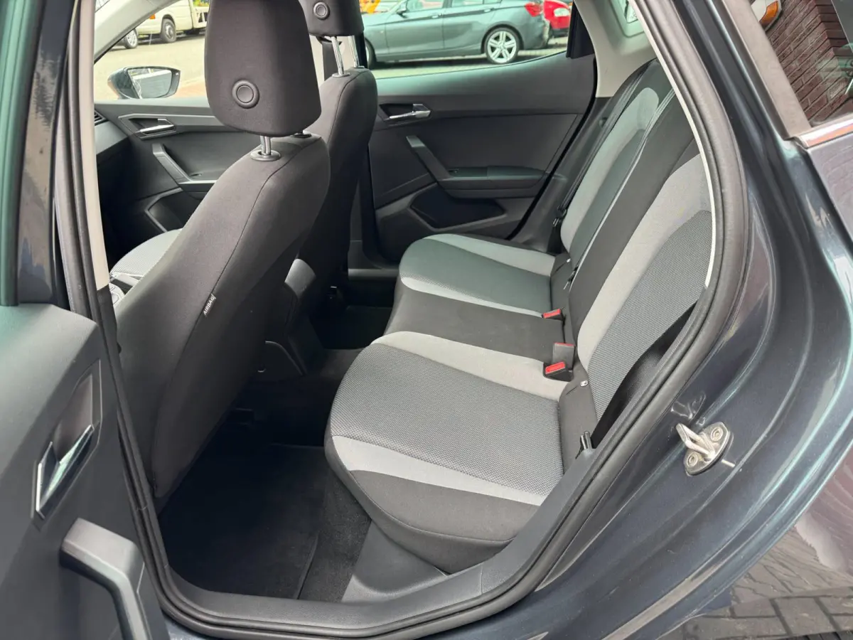 1.0 TSI LED Pano Camera Navi Carplay Stoelvw PDC