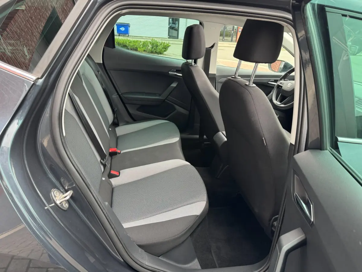 1.0 TSI LED Pano Camera Navi Carplay Stoelvw PDC