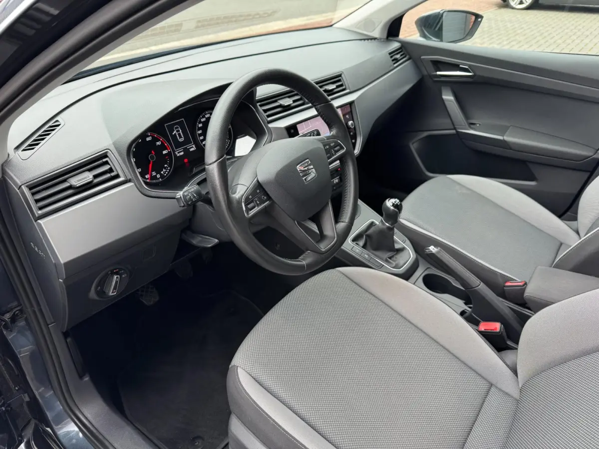 1.0 TSI LED Pano Camera Navi Carplay Stoelvw PDC